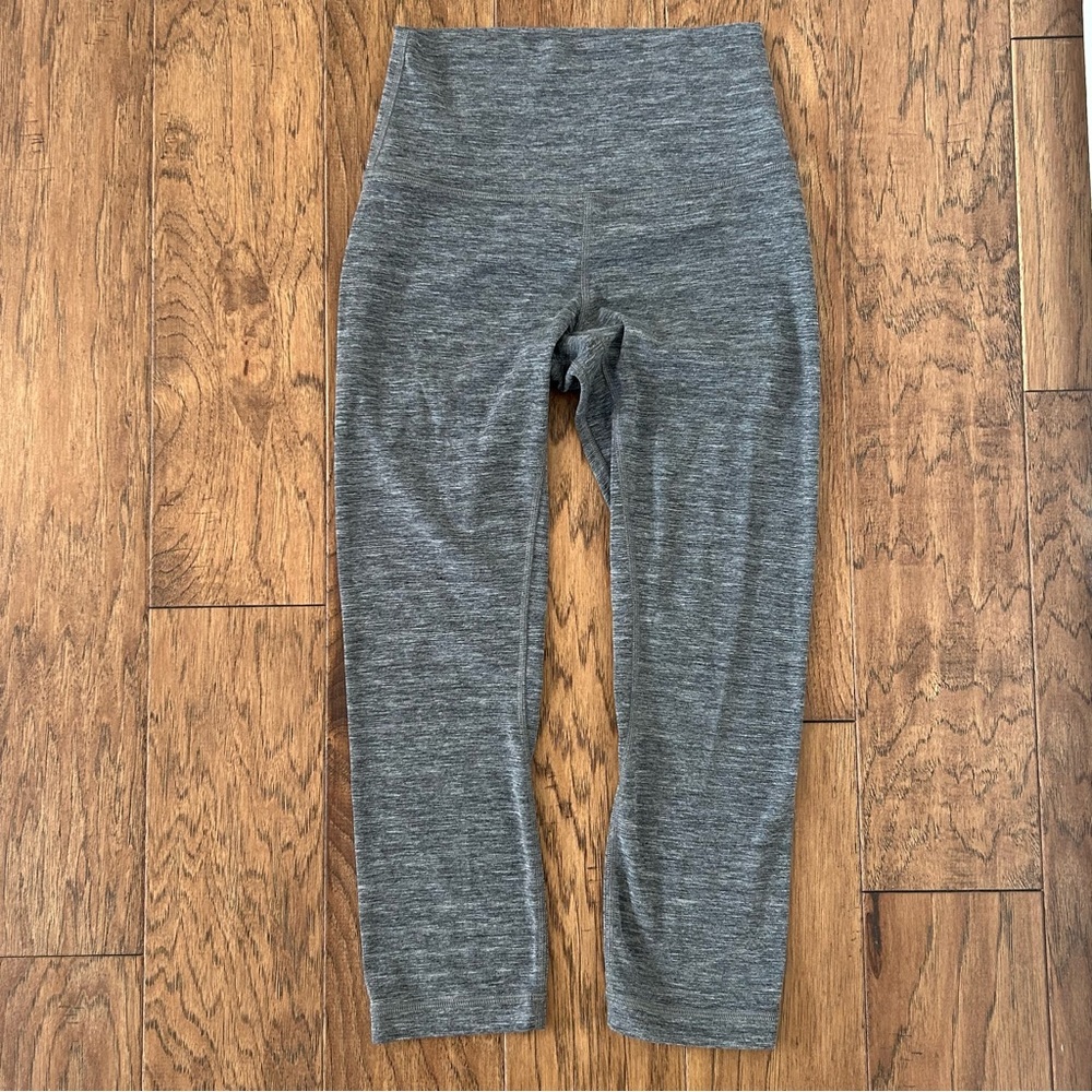 Lululemon Gray Cropped Leggings